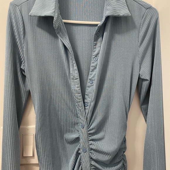 Button front Ruched Ribbed-Bodycon Dress - Picture 6 of 7